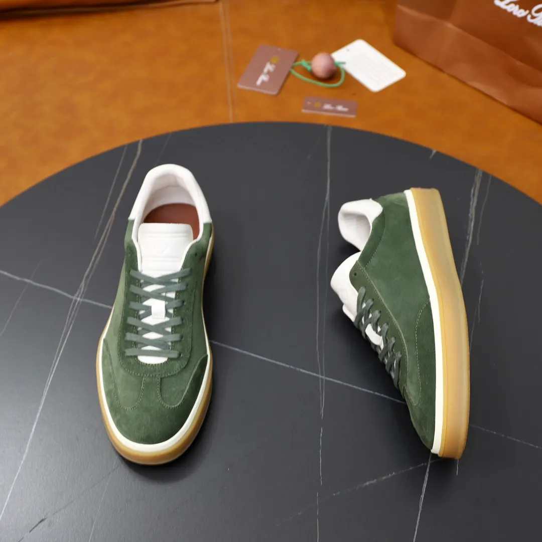 Men's Men's Shoes💰540💰••New Products•• LoroPian*_Noyo-Pianya New men's casual moral training sneakers, LP lace-up casual shoes!  Made of original imported soft cowhide and suede fabric, it highlights the sporty style. The heel is decorated with logo embossing and the original molding. The raw rubber translucent sole combined with the color welt adds a sense of modernity to the shoe. The shoe is overall refreshing and easy to match with style. It has a full cowhide lining for the feet. The original box packaging at the counter comes with wooden balls and a dust bag! Size: 38-44 (.45 customized)
